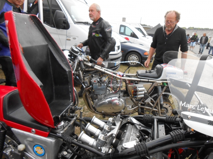Cafe racer Montlhery Paris France motorcycle tour -